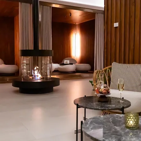 Hotel Iceland Parliament Hotel, Curio Collection By Hilton Reykjavik