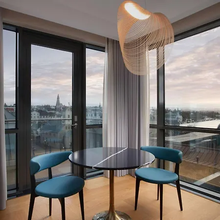فندق Iceland Parliament Hotel, Curio Collection By Hilton